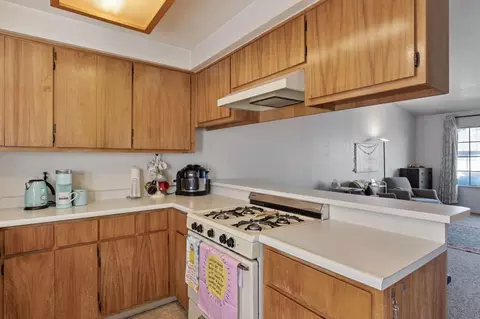 Kitchen - 1840 1840 Merced Ave, Merced, CA 95341 photo 4 of 4