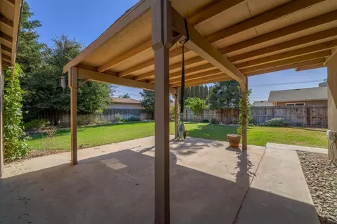 Exterior - 7538 Jade Ln, Hilmar, CA 95324 photo 7 of 12
