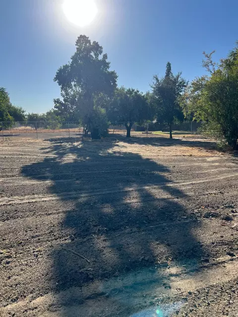 Other - 141 E 23rd St, Merced, CA 95340 photo 3 of 5