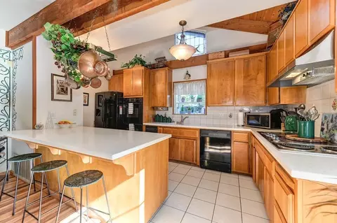 Kitchen - 5921 Sarah Ct, Carmichael, CA 95608 photo 1 of 6