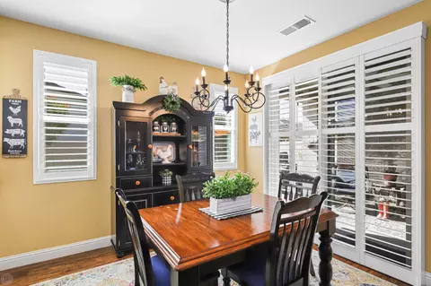 Dining - 2395 Nutwood Pl, Manteca, CA 95336 photo 1 of 2