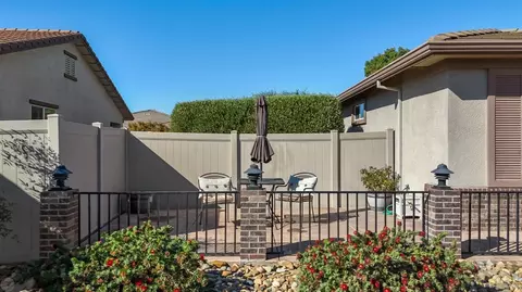 Exterior - 2395 Nutwood Pl, Manteca, CA 95336 photo 4 of 19
