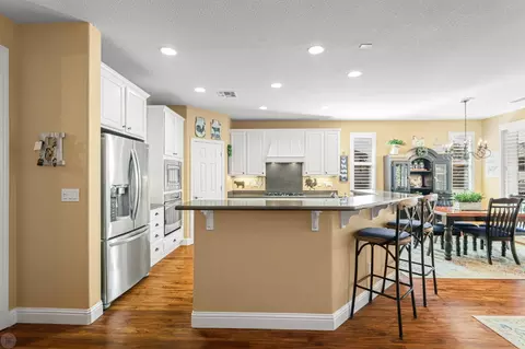 Kitchen - 2395 Nutwood Pl, Manteca, CA 95336 photo 2 of 7