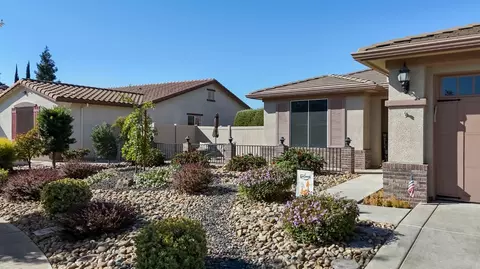 Exterior - 2395 Nutwood Pl, Manteca, CA 95336 photo 3 of 19