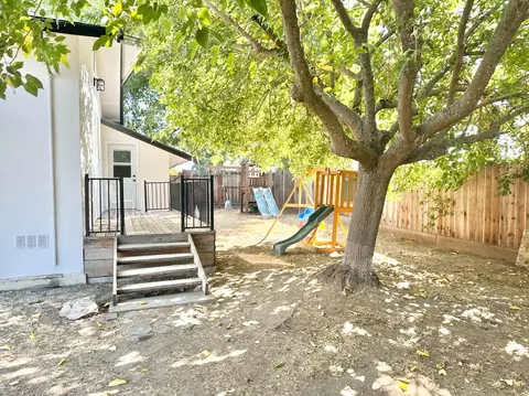 3277 S Burson Rd, Burson, CA 95225 photo 28