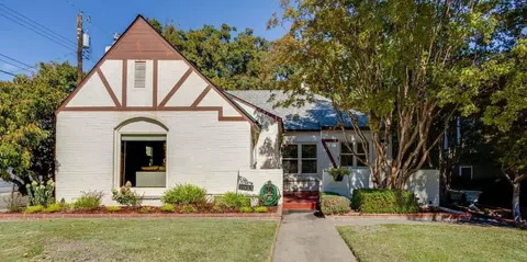 3933 K St, Sacramento, CA 95816