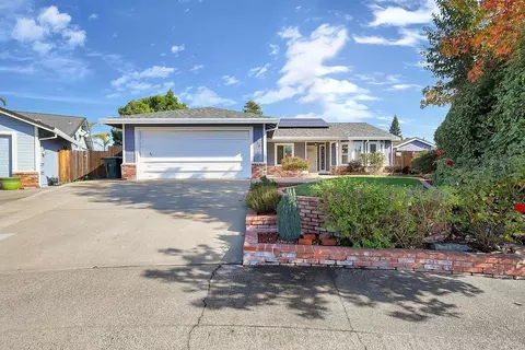 1039 Old Mill Cir, Roseville, CA 95747