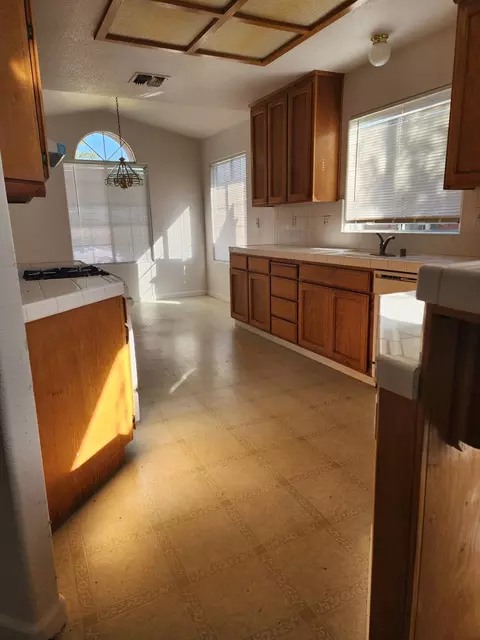 Kitchen - 1674 Fentem Rd, Gustine, CA 95322 photo 2 of 3