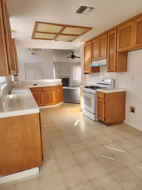 Kitchen - 1674 Fentem Rd, Gustine, CA 95322 photo 1 of 3