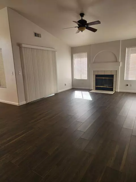 Living - 1674 Fentem Rd, Gustine, CA 95322 photo 3 of 3