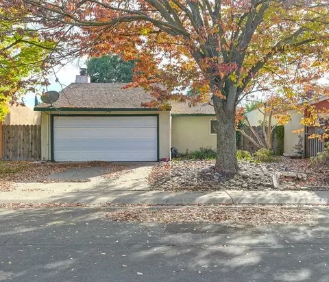 2433 Nancy Ln, Modesto, CA 95350 photo 1