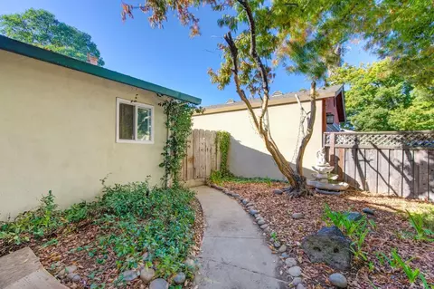 2433 Nancy Ln, Modesto, CA 95350 photo 6