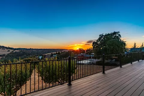 229 Ridgecrest Ct, Sutter Creek, CA 95685 photo 2