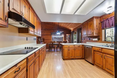 5916 Silverleaf Dr, Foresthill, CA 95631 photo 3