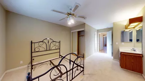 2416 Southfork Ln, Modesto, CA 95355 photo 8