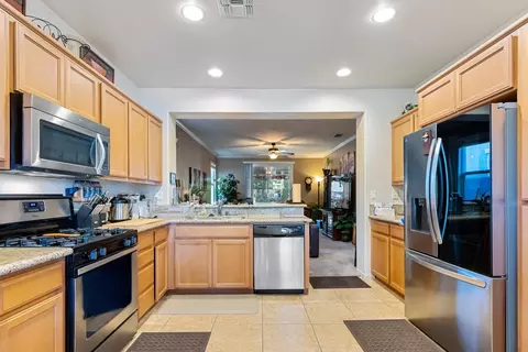 276 Colonial Trl, Lathrop, CA 95330 photo 11