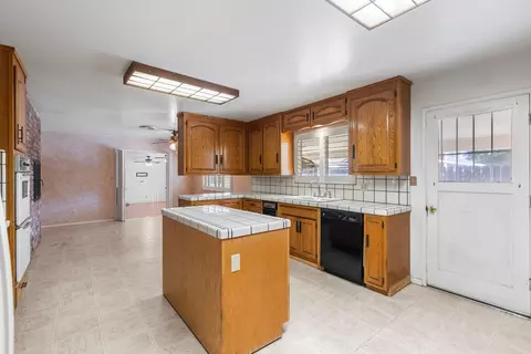 3008 Hemminger Way, Modesto, CA 95350 photo 11