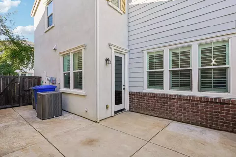 196 Colner Cir, Folsom, CA 95630 photo 35
