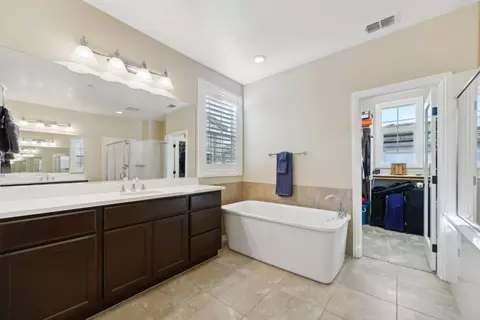 196 Colner Cir, Folsom, CA 95630 photo 24