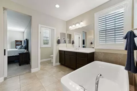 196 Colner Cir, Folsom, CA 95630 photo 26