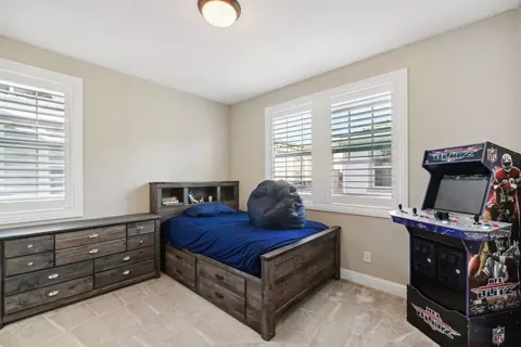 196 Colner Cir, Folsom, CA 95630 photo 29