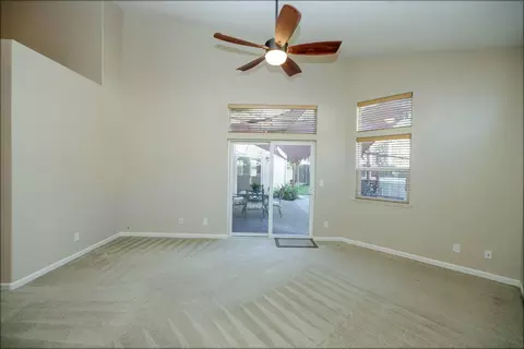 Living - 2121 Paramont Way, Modesto, CA 95355 photo 15 of 16