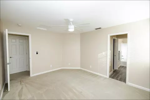 Bedroom - 2121 Paramont Way, Modesto, CA 95355 photo 4 of 6
