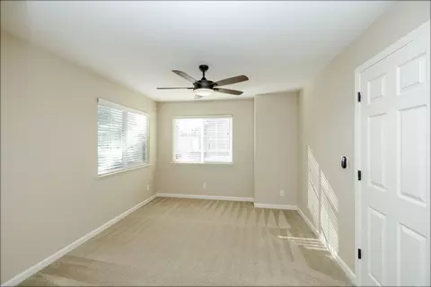 Bedroom - 2121 Paramont Way, Modesto, CA 95355 photo 1 of 6
