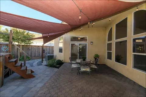 Exterior - 2121 Paramont Way, Modesto, CA 95355 photo 7 of 18