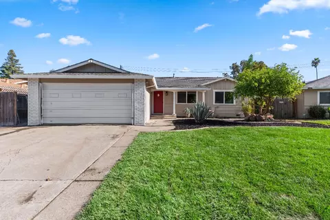 7577 Titian Pkwy, Sacramento, CA 95823