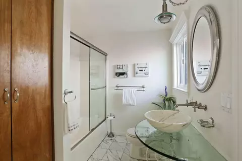 Bath - 7653 Stearman Rd, Tracy, CA 95377 photo 8 of 8