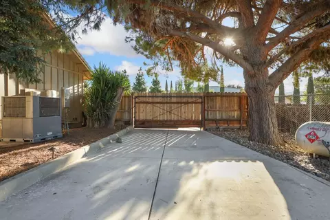 Exterior - 7653 Stearman Rd, Tracy, CA 95377 photo 23 of 28