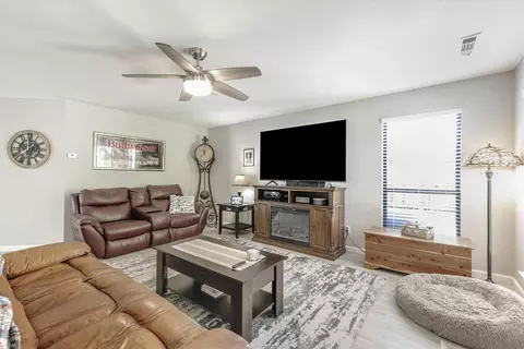 1961 Valley View Dr, Tracy, CA 95377 photo 6