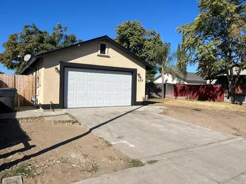 Exterior - 805 Fallen Leaf Ln, Modesto, CA 95351 photo 3 of 3
