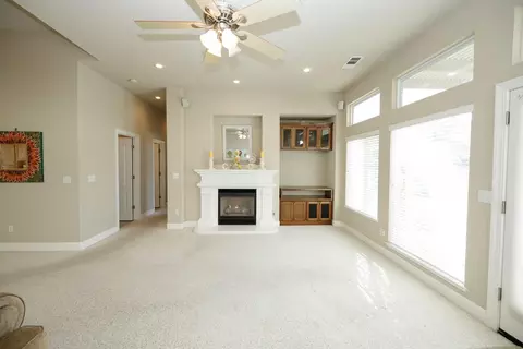 Living - 1805 New Chesham Ct, Modesto, CA 95355 photo 6 of 9