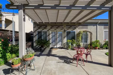 Exterior - 1805 New Chesham Ct, Modesto, CA 95355 photo 6 of 15