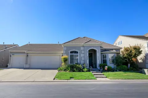 Exterior - 1805 New Chesham Ct, Modesto, CA 95355 photo 1 of 15