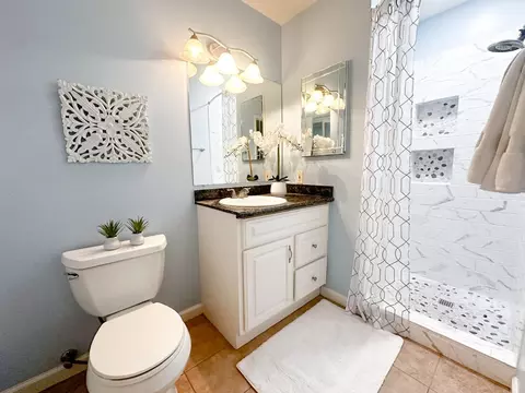 Bath - 3119 Mayer Way, Carmichael, CA 95608 photo 1 of 7