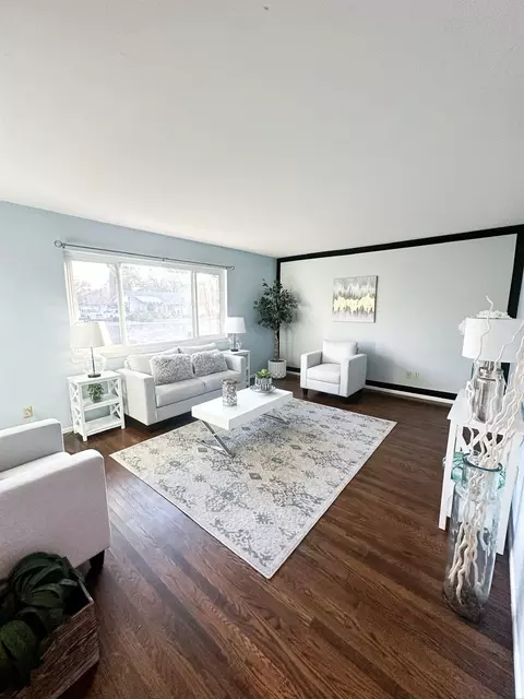 Living - 3119 Mayer Way, Carmichael, CA 95608 photo 3 of 5