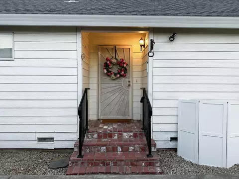 5944 Grant Ave, Carmichael, CA 95608 photo 2