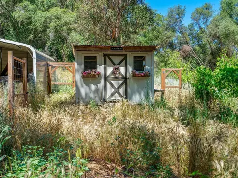Exterior - 1640 Pilgrim Way, Placerville, CA 95667 photo 8 of 26