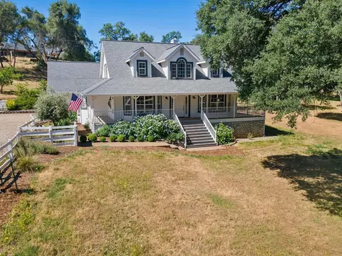 Exterior - 1640 Pilgrim Way, Placerville, CA 95667 photo 24 of 26