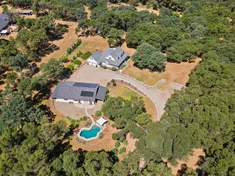 View/Area - 1640 Pilgrim Way, Placerville, CA 95667 photo 1 of 3