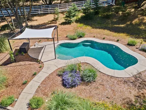Exterior - 1640 Pilgrim Way, Placerville, CA 95667 photo 25 of 26