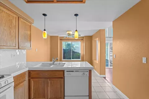 5331 Eddy Ct, Rocklin, CA 95765 photo 16
