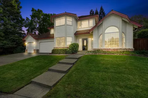 2932 Alder Point Dr, Roseville, CA 95661