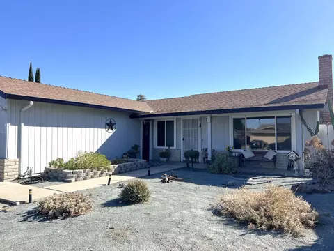 Exterior - 840 Buckingham Dr, Manteca, CA 95336 photo 3 of 21
