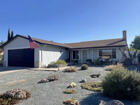 840 Buckingham Dr, Manteca, CA 95336 photo 1