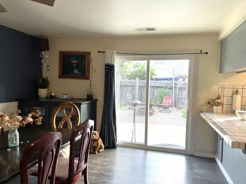 Dining - 840 Buckingham Dr, Manteca, CA 95336 photo 2 of 4
