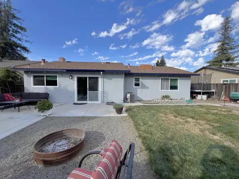 Exterior - 840 Buckingham Dr, Manteca, CA 95336 photo 9 of 21